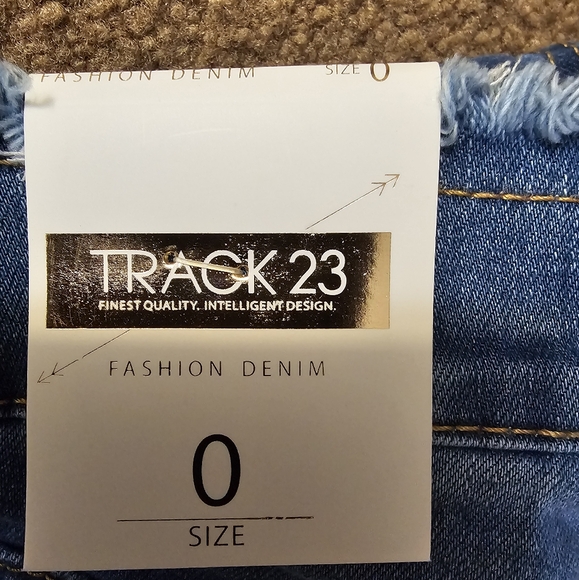 TRACK 23 JEANS - Picture 4 of 6